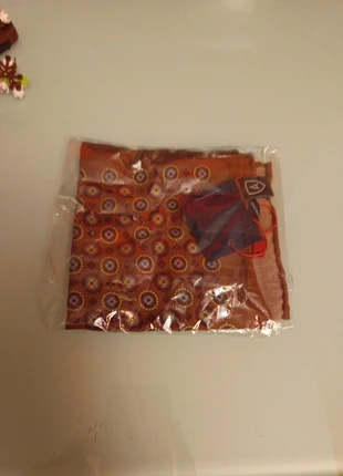 Pañuelo nuevo Álvaro Moreno, marque: Alvaro Moreno, état: Neuf avec étiquette, 5,00 €, 5,95 € Protection acheteurs incluse