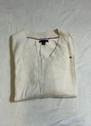 pull Tommy Hilfiger taille XS ., brand: Tommy Hilfiger, condizioni: Ottime, taglia: XS / IT 38 / EU 34, €12.00, €13.30 include la Protezione acquisti Pro