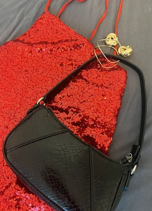 Party-Glitzer Kleid mit freiem Rücken (Pailletten), merk: H&M, staat: Nieuw zonder prijskaartje, maat: S / 36 / 8, € 14,00, € 15,40 inclusief Kopersbescherming