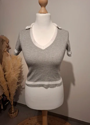 T-shirt gris court côtelé Jennyfer taille M 38, marca: Jennyfer, estado: Muy bueno, tamaño: M / 38 / 10, 5,00 €, 5,95 € Protección al comprador Pro incluida