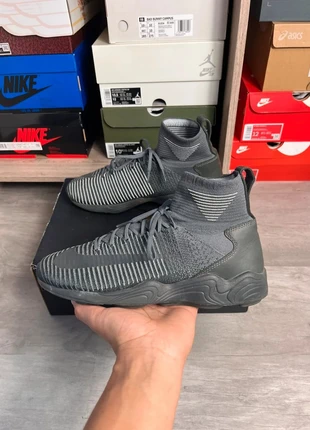 Nike Zoom Mercurial XI Flyknit ´Dark Grey’ taille 42, marque: Nike, état: Très bon état, taille: 42, 55,00 €, 58,45 € Protection acheteurs incluse