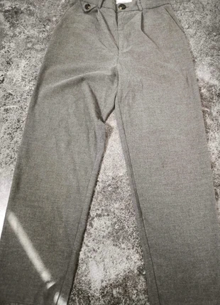 Pantalon droit fluide Mango femme gris taille 38 élégant classique bureau chic, merk: Mango, staat: Heel goed, maat: M / 38 / 10, € 14,00, € 15,40 inclusief Kopersbescherming