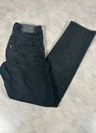 Levi’s 511 Slim – Jean noir délavé T32 FR– Coupe parfaite & style intemporel Code 032N, brand: Levi Strauss & Co., condition: Good, size: XXS / 32 / 4, €20.00, €21.70 includes Buyer Protection Pro