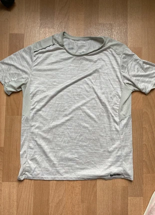 T-shirt de running respirant Homme - kiprun run 500 dry + graph lin décathlon, marke: Decathlon, zustand: Neu, größe: XL, 4,00 €, 4,90 € inklusive Vinted-Käuferschutz