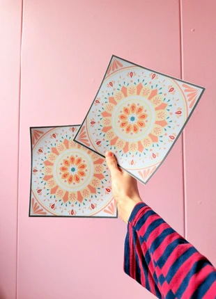 Set van 2 grote plaktegels - Zelfklevende wandtegels vinyl, merk: merkloos, staat: Heel goed, € 1,50, € 2,28 inclusief Kopersbescherming