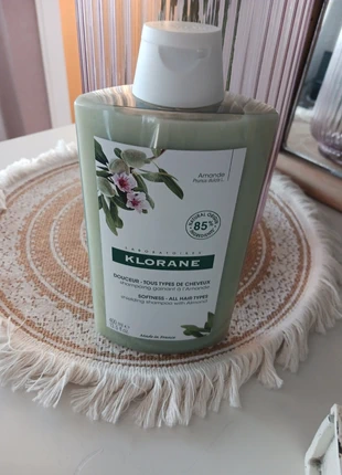 Shampoing Klorane douceur à l amande., brand: Klorane, condizioni: Nuovo con cartellino, €8.00, €9.10 include la Protezione acquisti