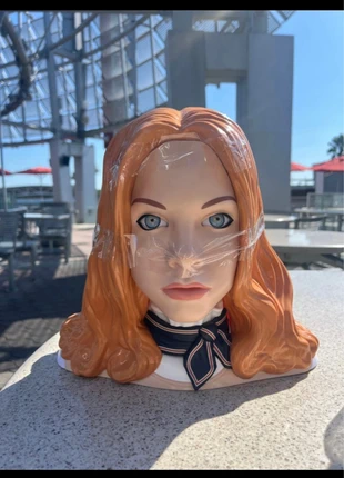 Seau à popcorn film Megan, marque: Universal Studios, état: Neuf avec étiquette, taille: Taille unique, 55,00 €, 58,45 € Protection acheteurs incluse