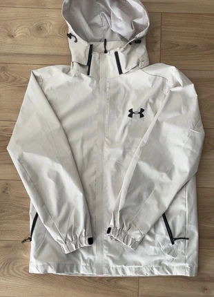 veste/manteau under armour, merk: Under Armour, staat: Heel goed, maat: M, € 50,00, € 53,20 inclusief Kopersbescherming