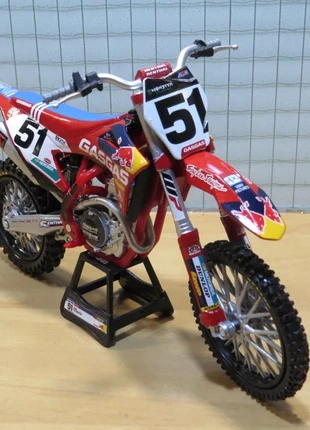 Justin Barcia #51 Gasgas MC450 F 2021 1:12, merk: New Ray, staat: Nieuw met prijskaartje, € 31,95, € 34,25 inclusief Kopersbescherming