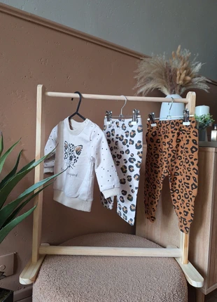 Ensemble 6 mois imprimé léopard et pantalon, condizioni: Buone, taglia: 6-9 mesi / 68 cm, €3.50, €4.38 include la Protezione acquisti