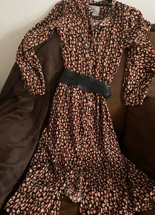 Robe fluide de saison, marque: OOTD, état: Neuf sans étiquette, taille: M / 38 / 10, 10,00 €, 11,20 € Protection acheteurs incluse