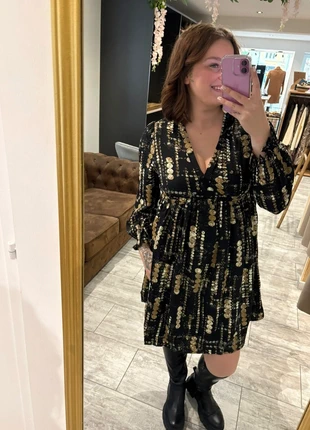 Robe noir et doré, marca: In April 1986, estado: Novo com etiquetas, tamanho: XL / 42 / 14, €20.23, €21.94 inclui Proteção do Comprador Pro