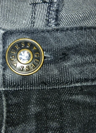 Jeans da donna Guess taglia 32, marque: GUESS, état: Très bon état, taille: S / 36 / 8, 8,00 €, 9,10 € Protection acheteurs incluse