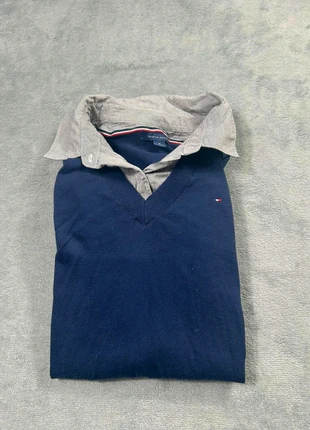 Pull Col V Tommy Hilfiger marine - 65 % Coton 35 % Nylon - Très bon état /Taille M, marque: Tommy Hilfiger, état: Très bon état, taille: M / 38 / 10, 10,00 €, 11,20 € Protection acheteurs incluse