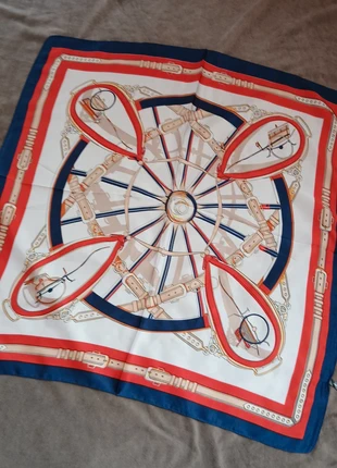 Foulard donna pashmina elegante e chic, état: Neuf sans étiquette, 4,00 €, 4,90 € Protection acheteurs incluse