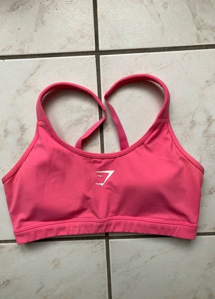 Brassière Gymshark taille S couleur rose, merk: Gymshark, staat: Heel goed, maat: S, € 13,50, € 14,88 inclusief Kopersbescherming Pro