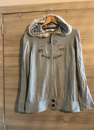 Sweat gris Mc Gregor L/40 vintage, marque: McGregor, état: Bon état, taille: L / 40 / 12, 8,99 €, 10,14 € Protection acheteurs incluse