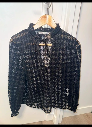 Blouse Zara, marque: Zara, état: Très bon état, taille: S / 36 / 8, 15,00 €, 16,45 € Protection acheteurs incluse