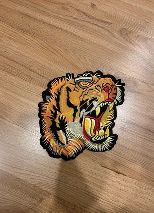 Patch toppa - Tigre stile Gucci, brand: Vintage Dressing, condizioni: Nuovo senza cartellino, €19.00, €20.65 include la Protezione acquisti
