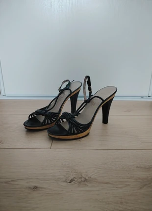 Escarpins noir et doré _ Bruno magli _ 38, marca: Bruno Magli, estado: Bom, tamanho: 38, €10.00, €11.20 inclui Proteção do Comprador