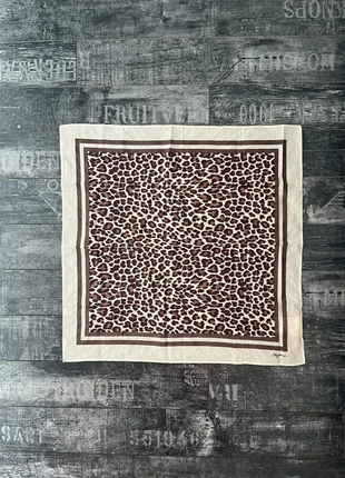 🐆 Foulard Sézane 🐆, marque: Sézane, état: Très bon état, 24,90 €, 26,85 € Protection acheteurs (Pro) incluse