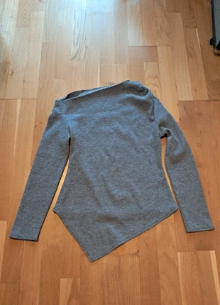 Asymetric longsleeve, brand: Sonstiges, condizioni: Nuovo senza cartellino, taglia: M / IT 42 / EU 38, €15.00, €16.45 include la Protezione acquisti