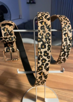 Leopard print gold buckle belt 100cm long, condition: Very good, size: 40 inches, £6.50, £7.53 includes Buyer Protection