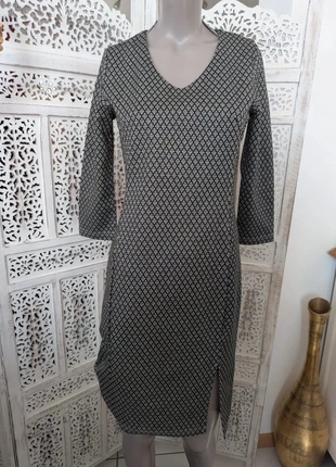 Robe marque Greepoint taille S couleur noir et argent B9, brand: Greenpoint, condizioni: Ottime, taglia: S / IT 40 / EU 36, €19.99, €21.69 include la Protezione acquisti Pro