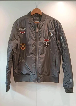 Blouson bomber American People imperméable Taille L style militaire patches, marque: American People, état: Neuf sans étiquette, taille: L, 27,00 €, 29,05 € Protection acheteurs incluse