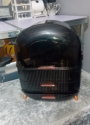 Makeup Organizer Case – Chic Black Design with Drawers, Perfect for Beauty Essentials, brand: Amazon, condition: Very good, £15.00, £16.45 includes Buyer Protection