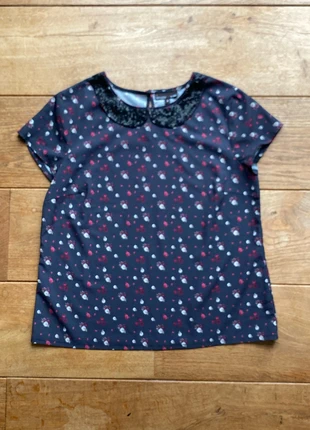 Women’s dark-grey shirt with floral pattern, marque: Groggy by jbc, état: Très bon état, taille: M / 38 / 10, 4,00 €, 4,90 € Protection acheteurs incluse