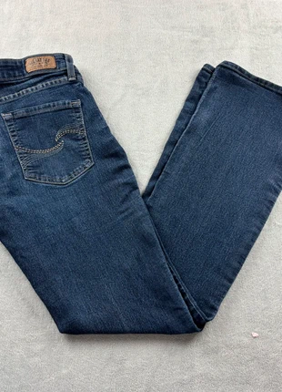 Jean levi’s FR40 L coupe évasé femme bleu marine vintage j50, marke: Levi's, zustand: Sehr gut, größe: L / 40 / 12, 12,99 €, 14,34 € inklusive Vinted-Käuferschutz