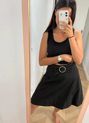 Jupe patineuse avec boucle et noeud, brand: Claudie Pierlot, condizioni: Ottime, taglia: M / IT 42 / EU 38, €26.00, €28.00 include la Protezione acquisti Pro