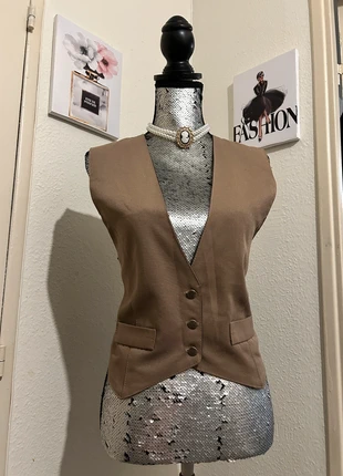 Gilet tailleur vintage chic made in France, marque: Vintage Dressing, état: Très bon état, taille: M / 38 / 10, 9,00 €, 10,15 € Protection acheteurs (Pro) incluse