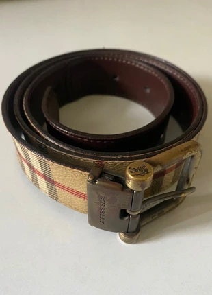 Burberry Beige Brown Classic Leather Belt - 100 cm, marque: Burberry, état: Très bon état, taille: 100 cm, 75,00 €, 79,45 € Protection acheteurs incluse