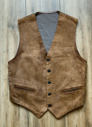 Gilet vintage en daim marron taille M, marque: Vintage, état: Très bon état, taille: M / 38 / 10, 8,00 €, 9,10 € Protection acheteurs incluse