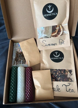 Coffret sabbat de Yule, marque: Witch, état: Neuf sans étiquette, 22,00 €, 23,80 € Protection acheteurs incluse