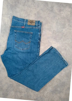 Jean wrangler homme bleu large relaxed boot coupe bootcut W42 L30, marca: Wrangler, estado: Muito bom, tamanho: PT 52 | W42, €24.90, €26.85 inclui Proteção do Comprador