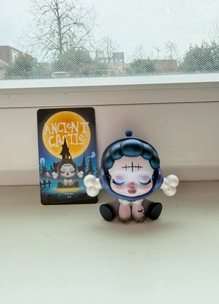 Skullpanda Phantom, merk: POPMART, staat: Heel goed, maat: Prematuur, tot 44 cm, € 10,00, € 11,20 inclusief Kopersbescherming