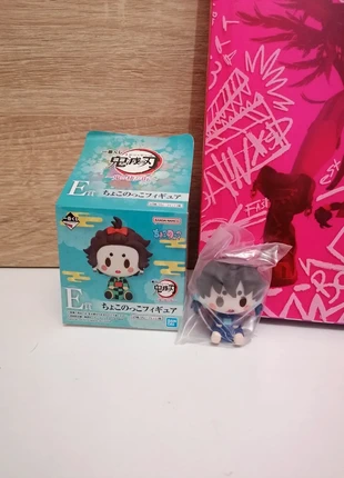 Figurine Demon slayer Inosuke, marque: Bandai, état: Très bon état, taille: Taille unique, 5,00 €, 5,95 € Protection acheteurs incluse