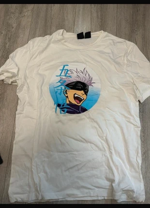 Jujutsu kaisen shirt, merk: Jujutsu Kaisen, staat: Heel goed, maat: M / 38 / 10, € 4,99, € 5,94 inclusief Kopersbescherming