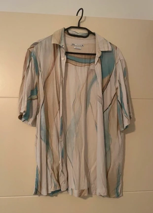 Chemise fluide à motifs Zara – Vague de style et fraîcheur naturelle, marque: Zara, état: Très bon état, taille: M, 4,00 €, 4,90 € Protection acheteurs incluse