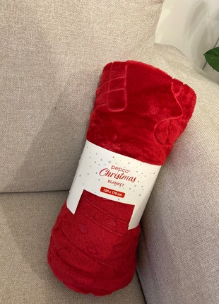 Plaid natalizio Pepco, marca: Pepco, estado: Nuevo sin etiquetas, tamaño: 130 x 170 cm, 12,00 €, 13,30 € Protección al comprador incluida