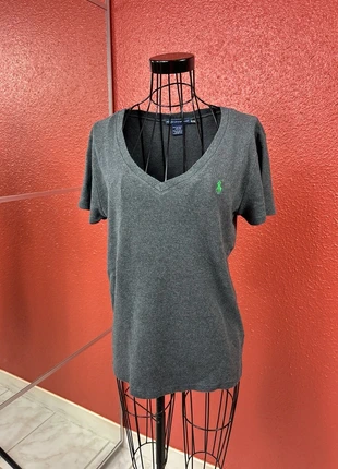 T-shirt Ralph Lauren Sport gris taille Xl, brand: Ralph Lauren Sport, condizioni: Ottime, taglia: XL / IT 46 / EU 42, €25.00, €26.95 include la Protezione acquisti Pro