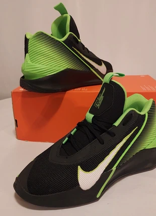 Nike G.T Jump Academy 🏀, marque: Nike, état: Neuf avec étiquette, taille: 40, 64,00 €, 67,90 € Protection acheteurs incluse