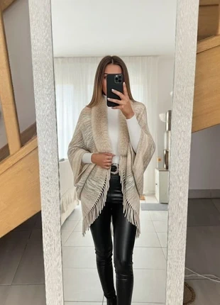 Poncho beige à franges, brand: ravna, condition: Very good, size: M, €44.60, €47.53 includes Buyer Protection Pro