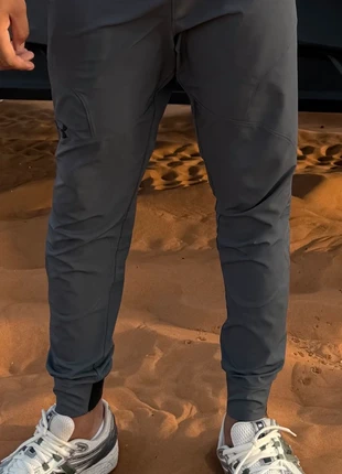 Bas under armour taille L homme, brand: Under Armour, condizioni: Ottime, taglia: L, €39.00, €41.65 include la Protezione acquisti