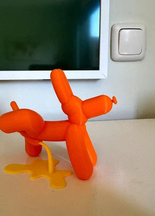 Peeing balloondog, brand: Popaiprint, condizioni: Nuovo senza cartellino, €15.00, €16.45 include la Protezione acquisti Pro
