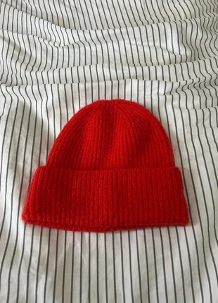 Red Beanie, brand: F&F, condition: New without tags, size: One size, £2.00, £2.80 includes Buyer Protection