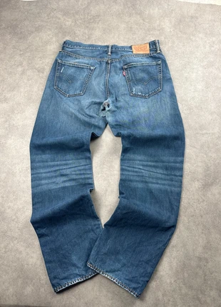 Jean Levi's 504 bleu W34 L32 homme coupe droite style délavé - PAN1765, marque: Levi's, état: Satisfaisant, taille: W34 | FR 44, 7,00 €, 8,05 € Protection acheteurs (Pro) incluse